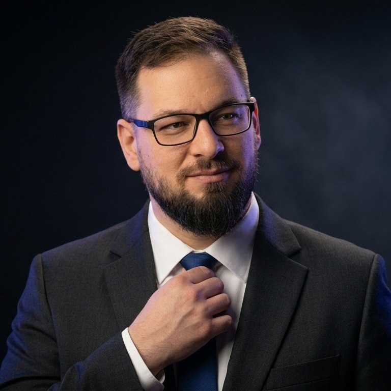 Portret Mădălin Coman